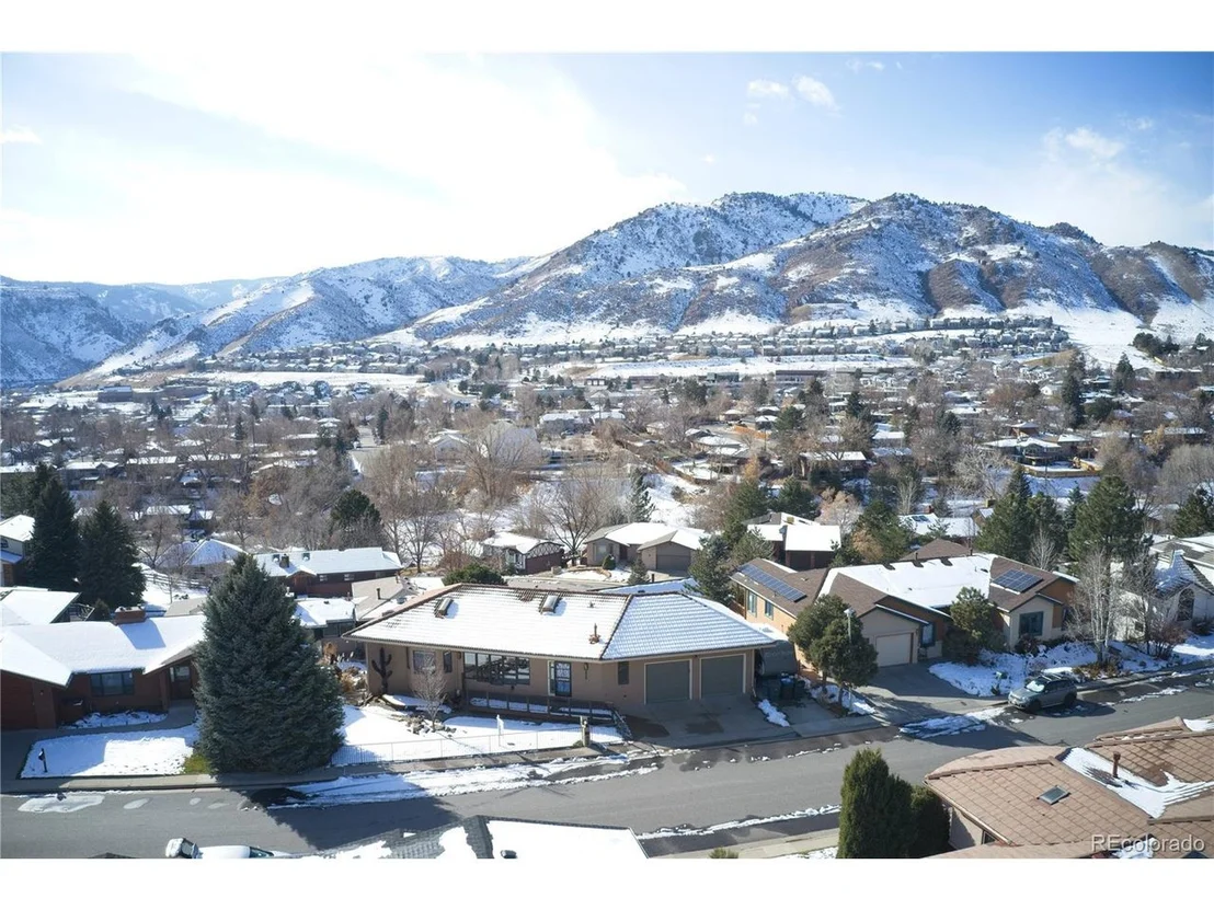 Photo of 625 Partridge Cir