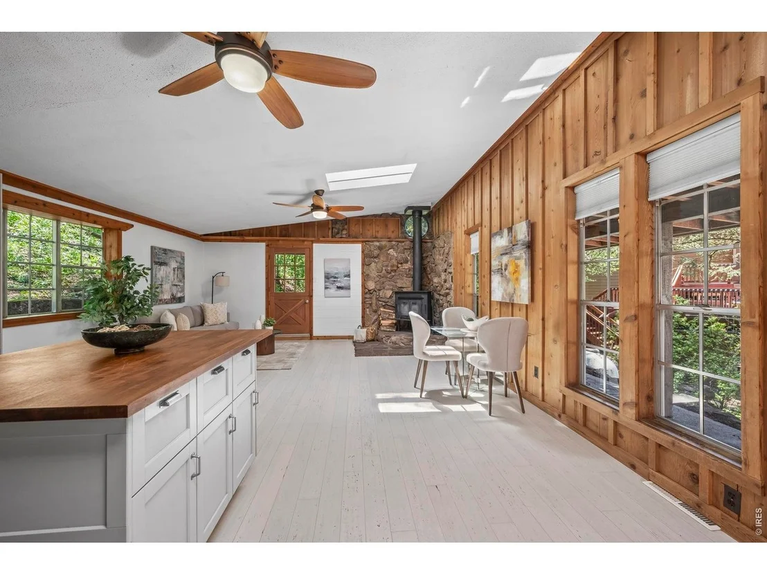 Photo of 41 Silver Spruce