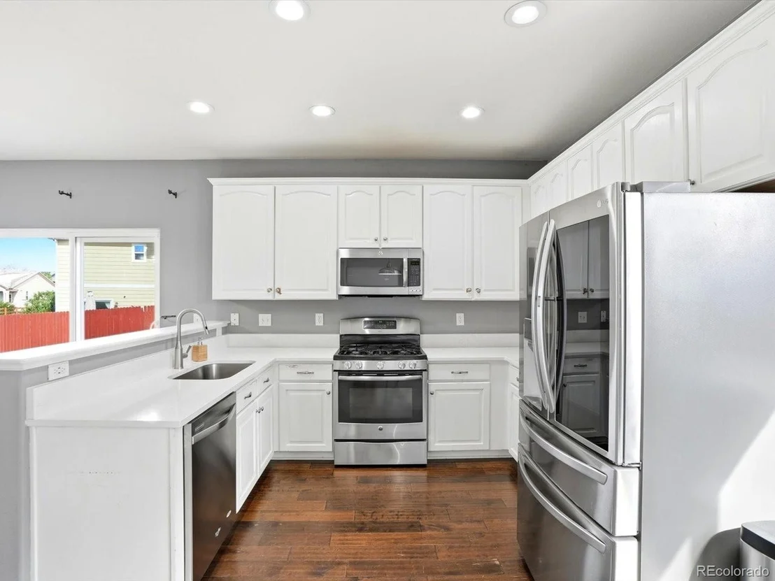 Photo of 10059 Dillon Cir
