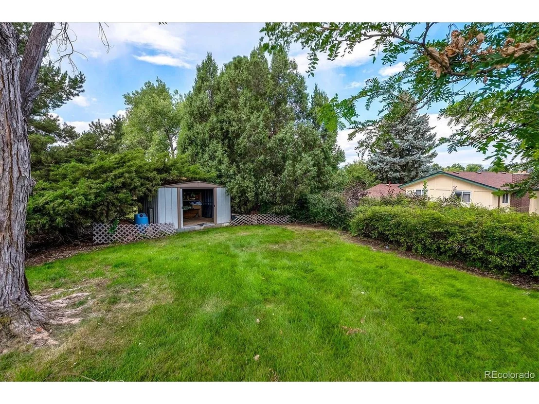 Photo of 7841 Dover Ct