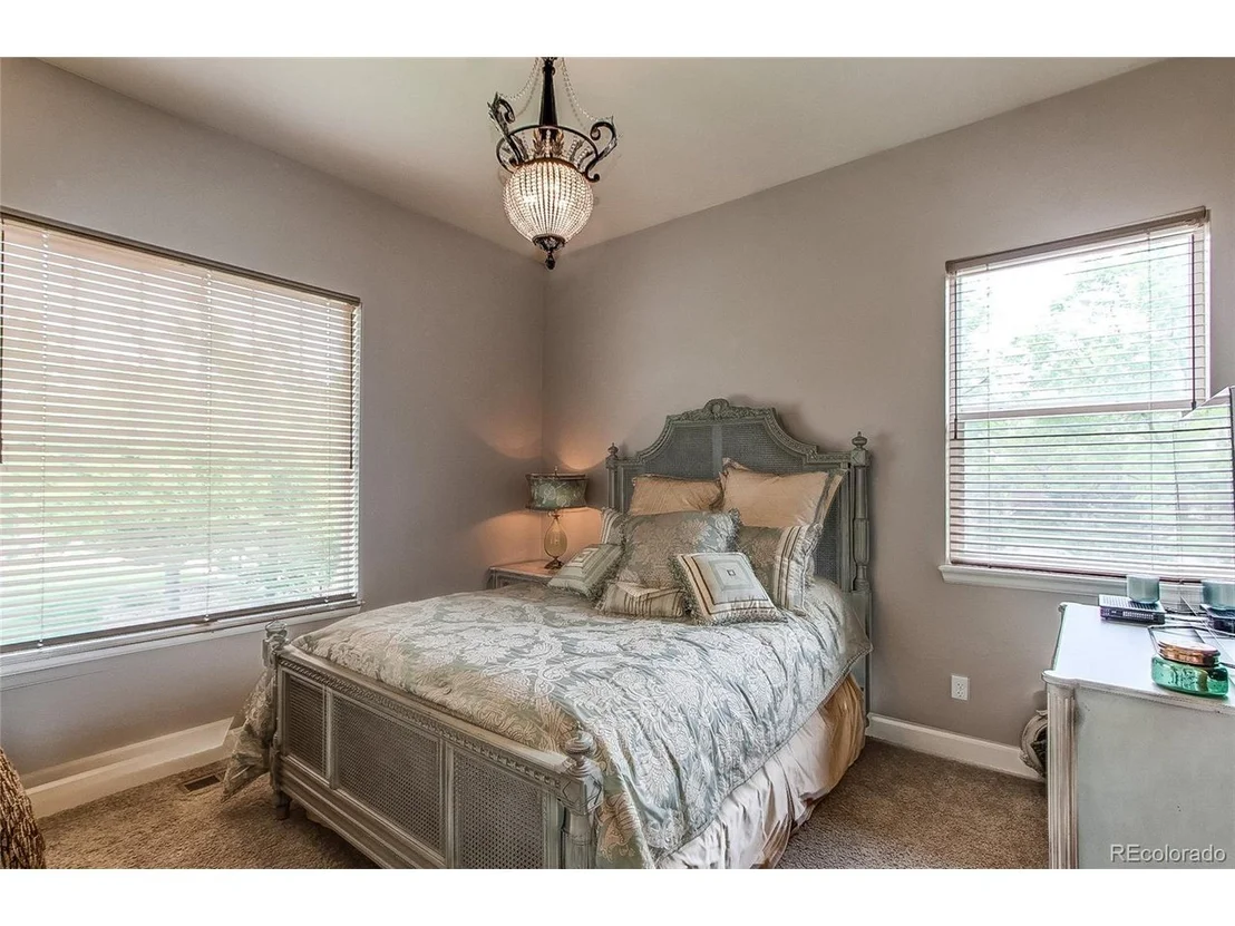 Photo of 4 Willowcroft Pl