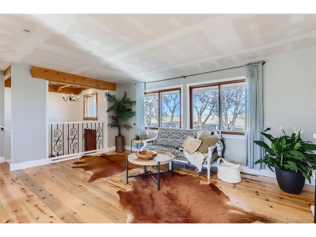 Photo of 5639 County Road 5
