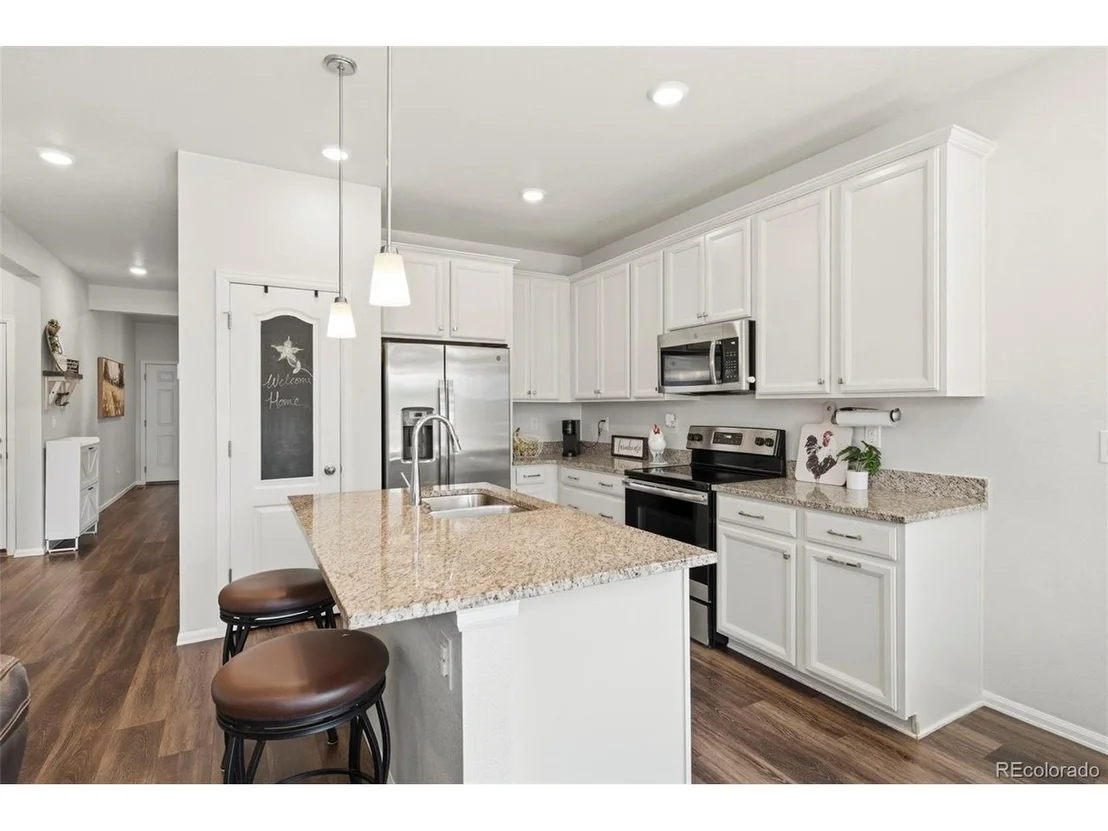 Photo of 5611 Eagle River Pl
