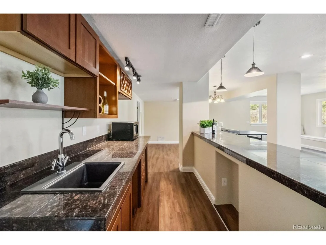 Photo of 1653 Gore Dr