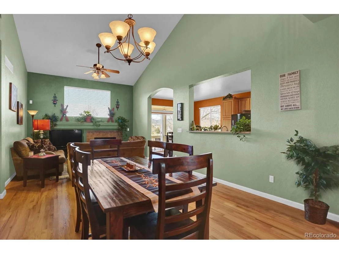 Photo of 8419 Devinney Ct