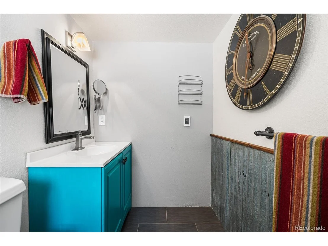Photo of 82 Iris Dr