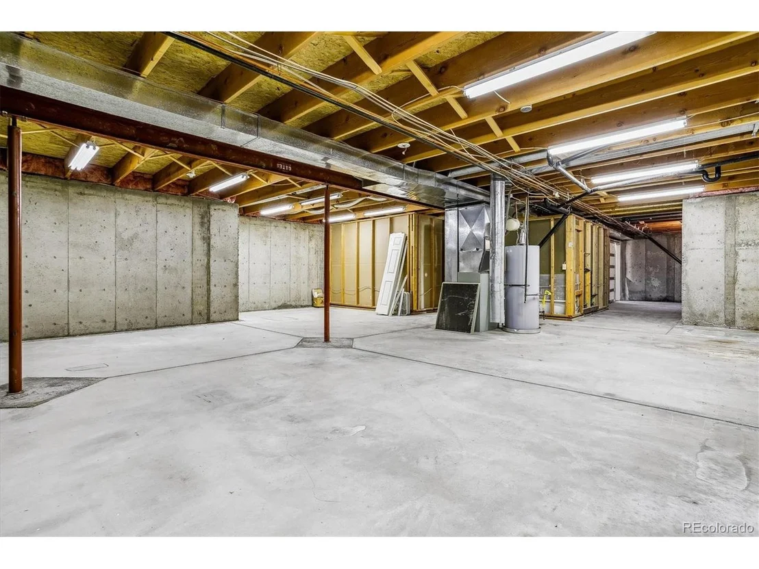 Photo of 308 Diamond Cir