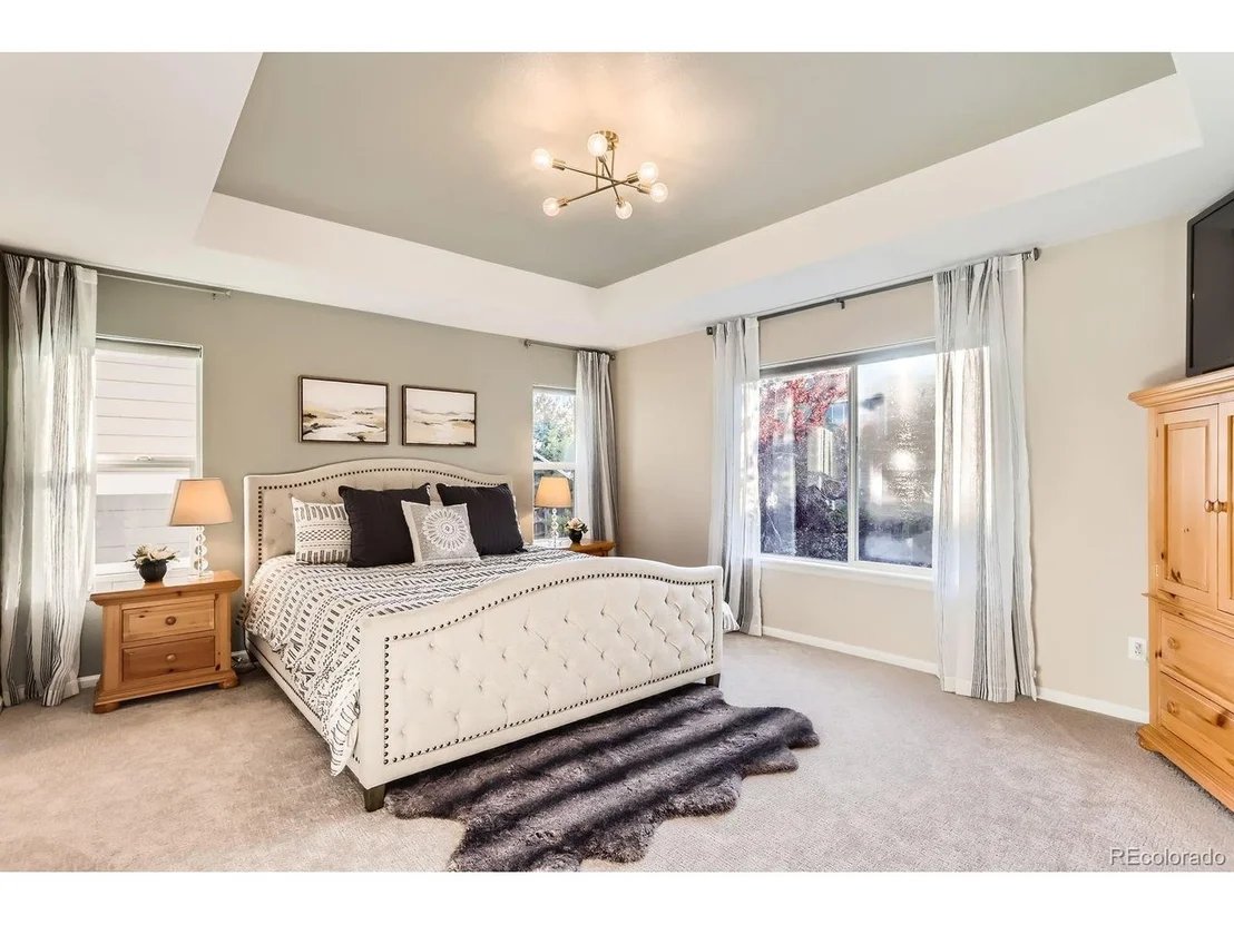 Photo of 11013 Valleybrook Cir