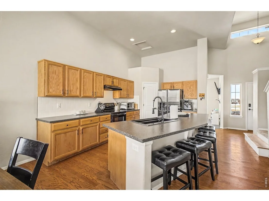 Photo of 1817 106th Ave