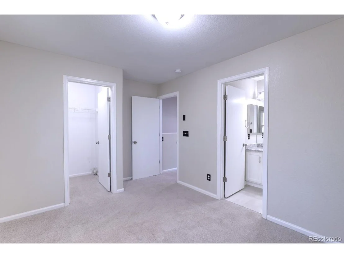 Photo of 10137 Eudora Ct