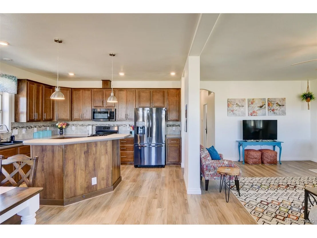 Photo of 526 Wagon Wheel Rd
