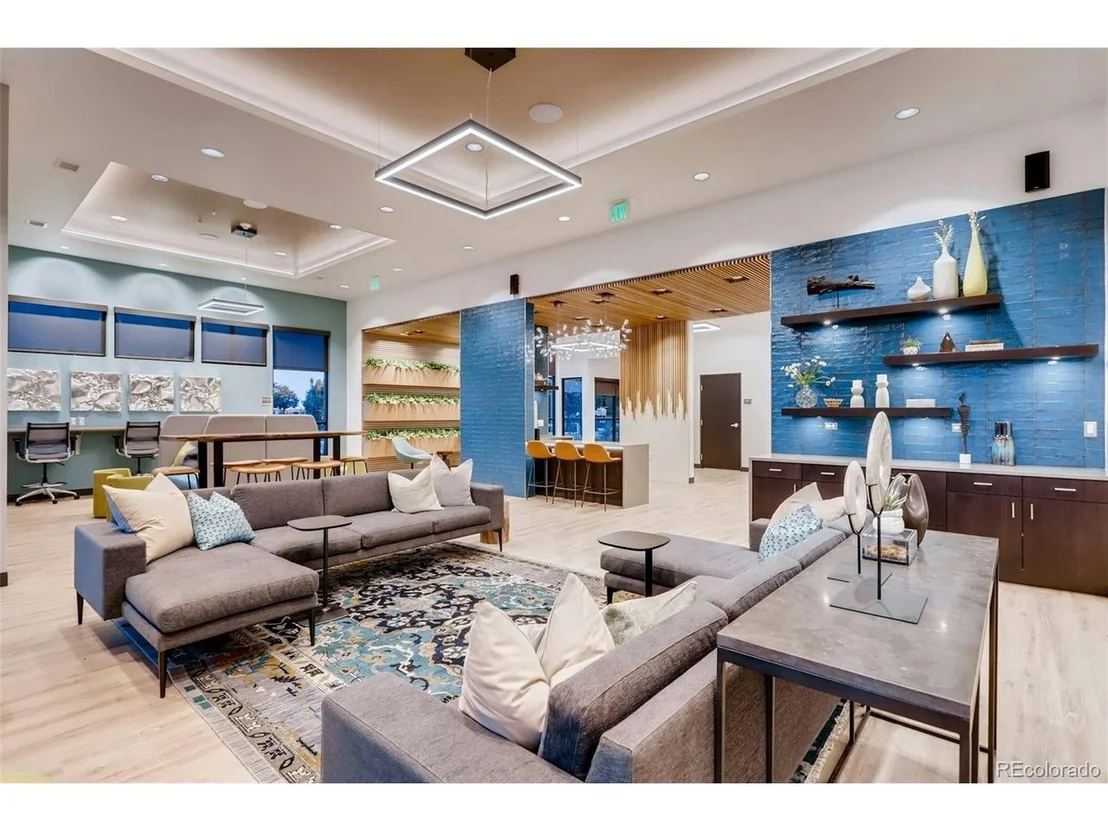 Photo of 4953 Thistle Dr