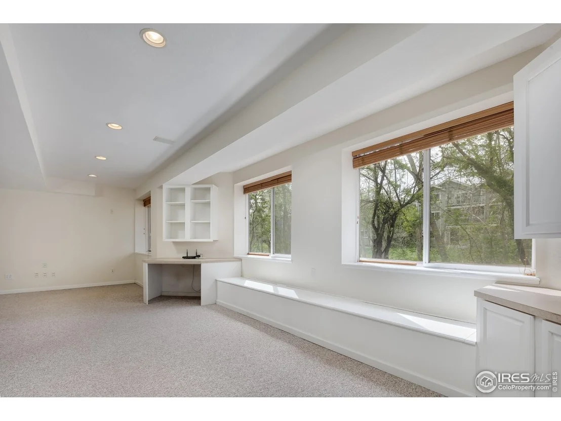 Photo of 4866 Franklin Dr
