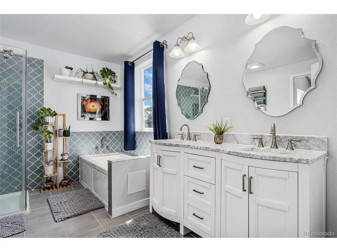 Photo of 1010 Irving St