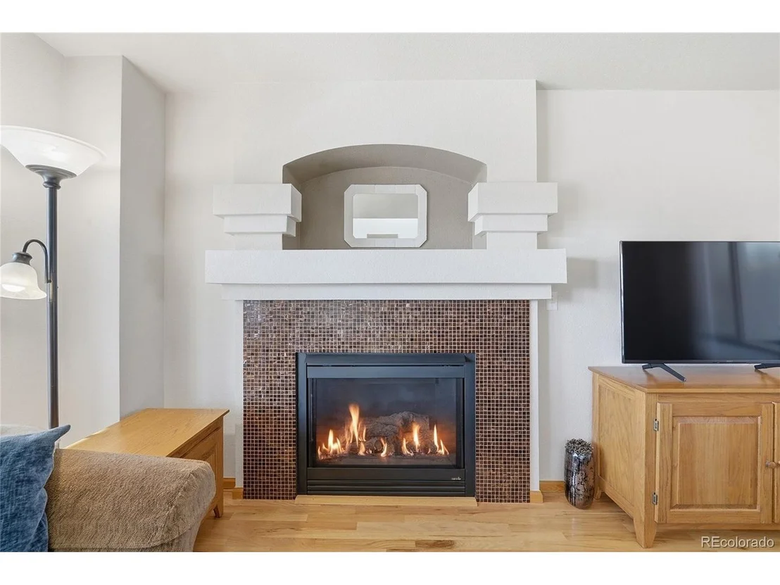 Photo of 5860 Canyon Cir