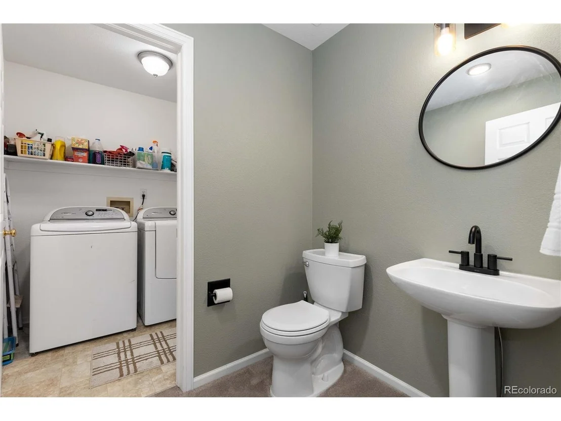 Photo of Unit D at 10183 Grove Loop