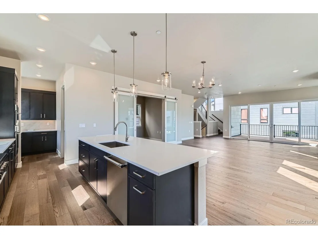 Photo of 16599 Peak Way
