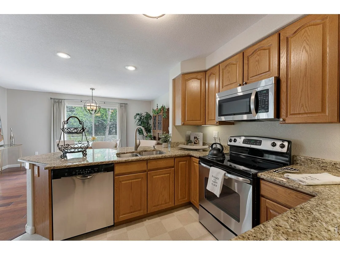 Photo of Unit 4 at 907 Hover Ridge Cir