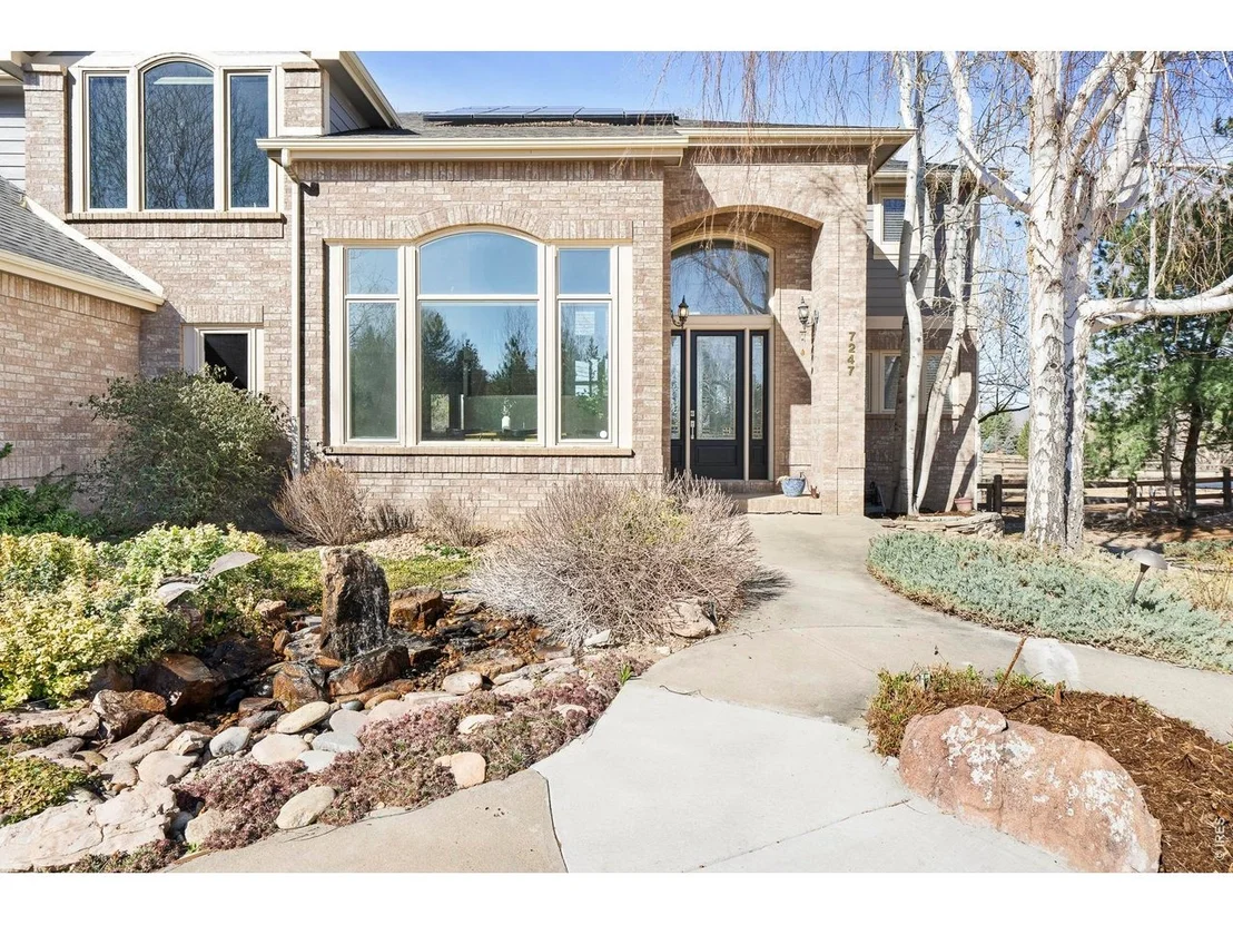 Photo of 7247 Longview Dr