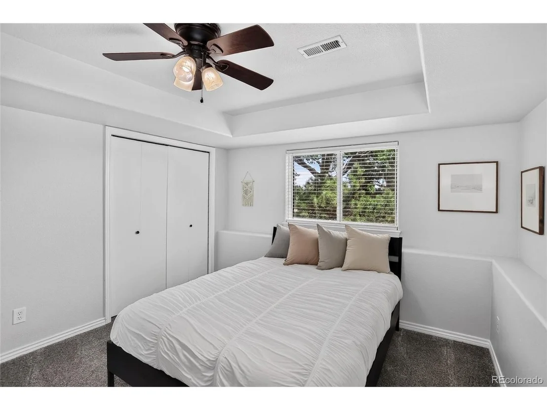 Photo of 115 Falcon Cir