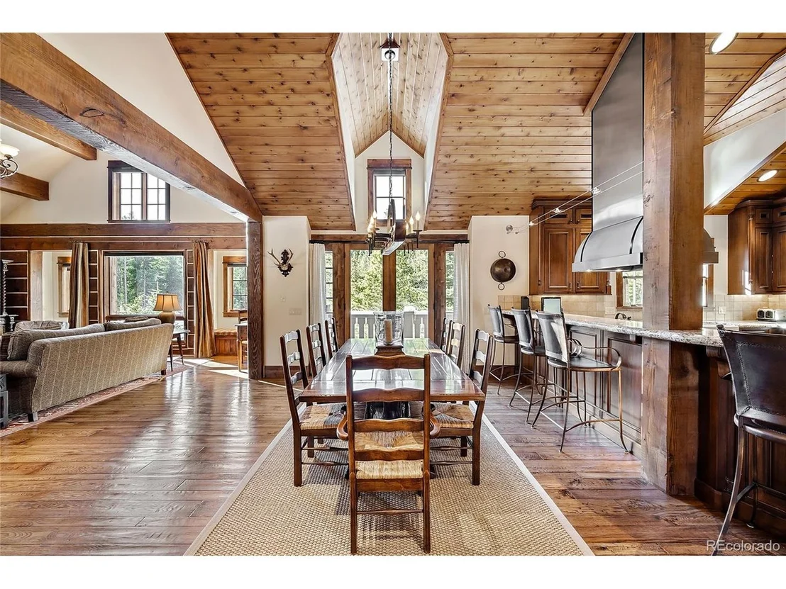 Photo of 177 Peerless Dr