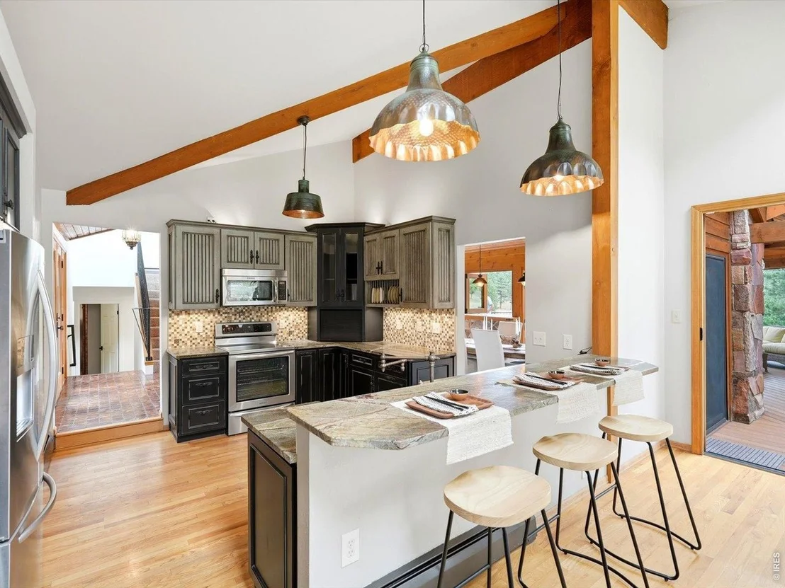 Photo of 114 Balsam Ln