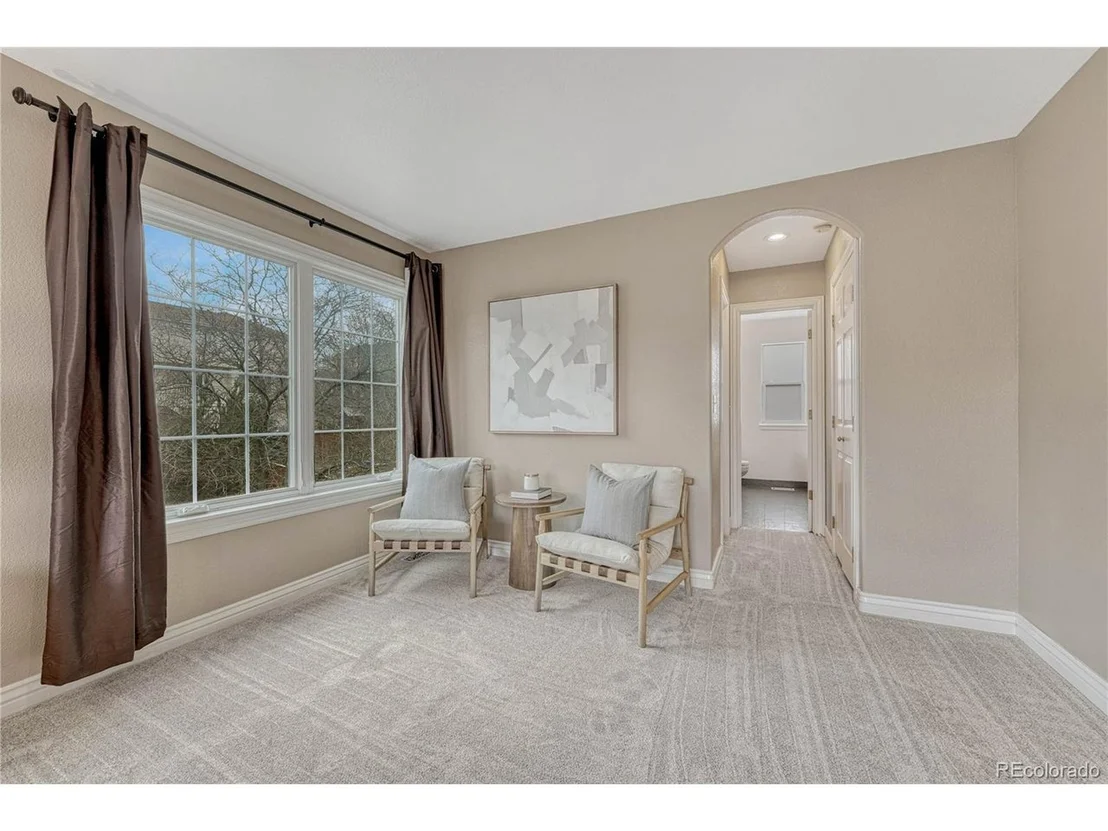 Photo of 16350 Hedgeway Dr