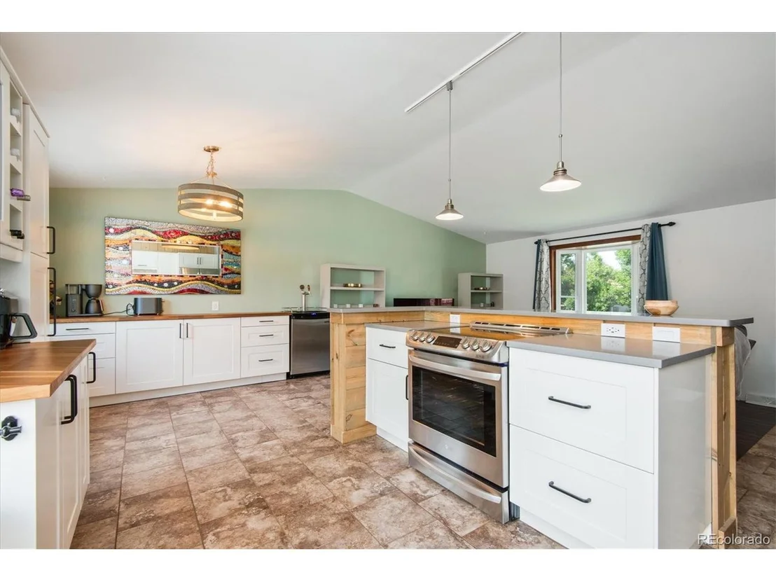 Photo of 4142 E Weaver Pl