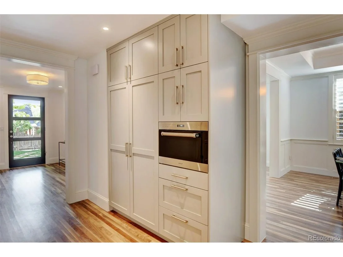 Photo of 1719 Mapleton Ave
