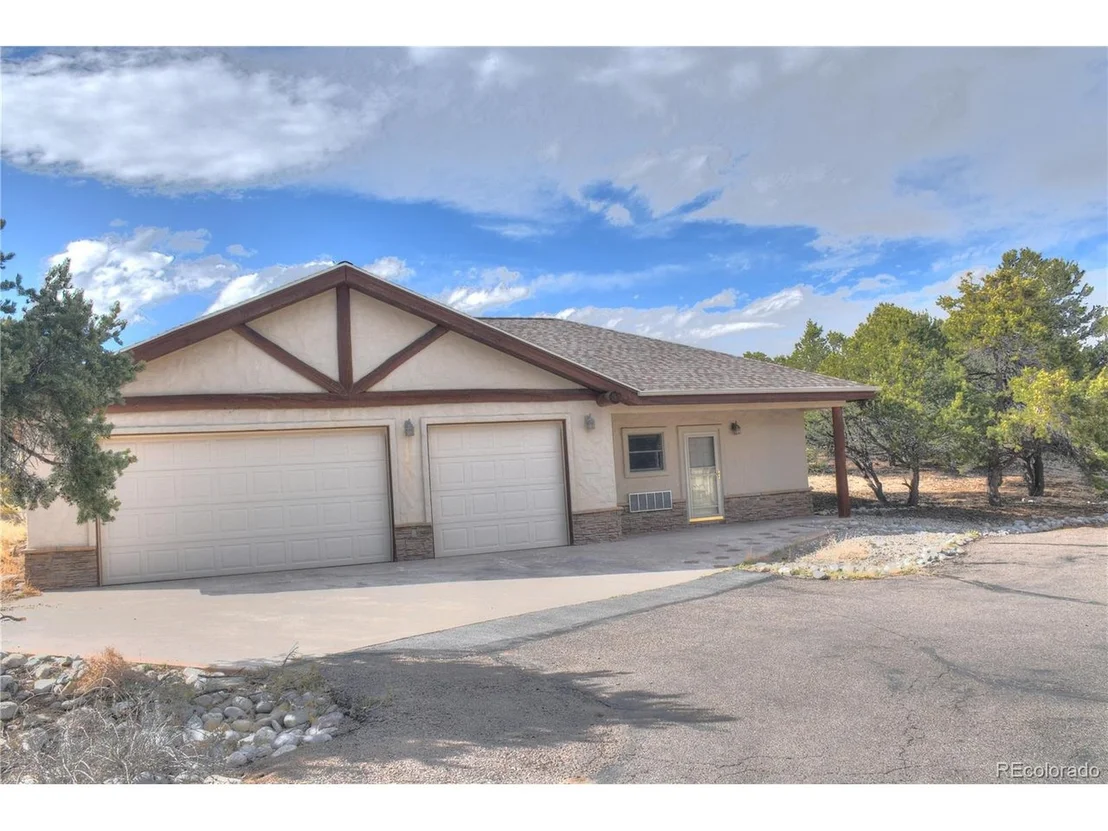 Photo of 6399 Loggie Gulch Cir