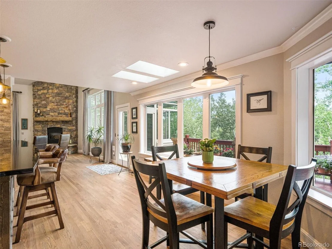 Photo of 137 Nuthatch Rd