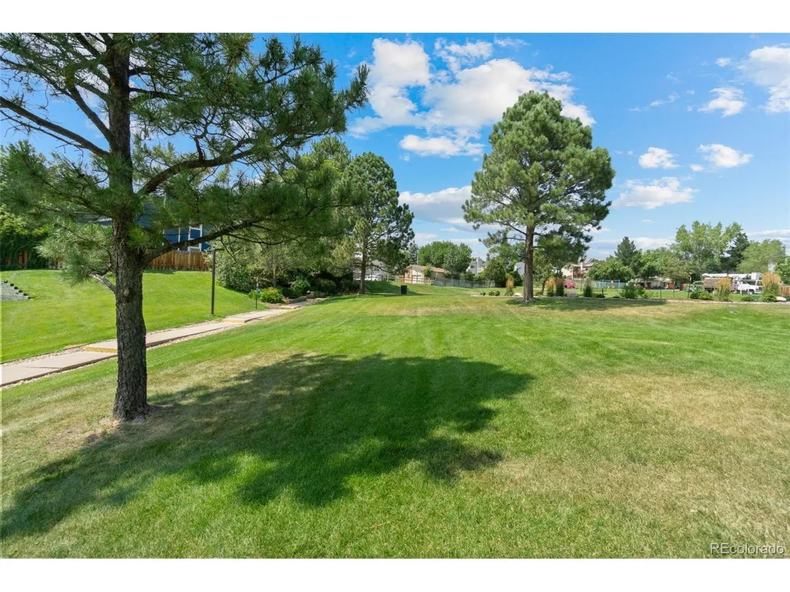 Photo of 7141 Fenton Cir