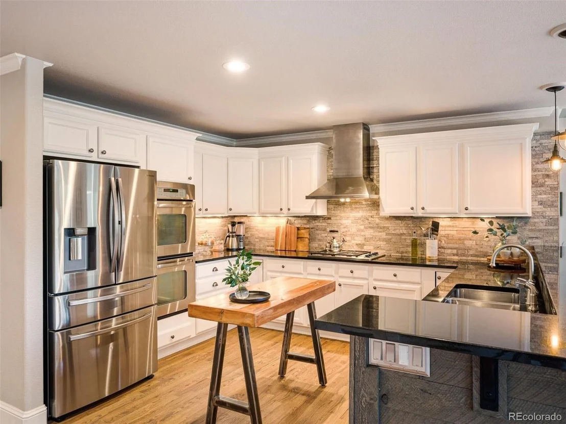 Photo of 137 Nuthatch Rd