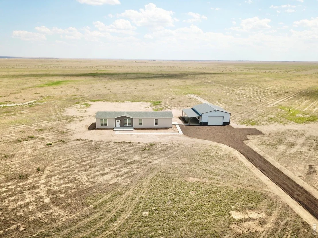 Photo of 41746 County Road 80