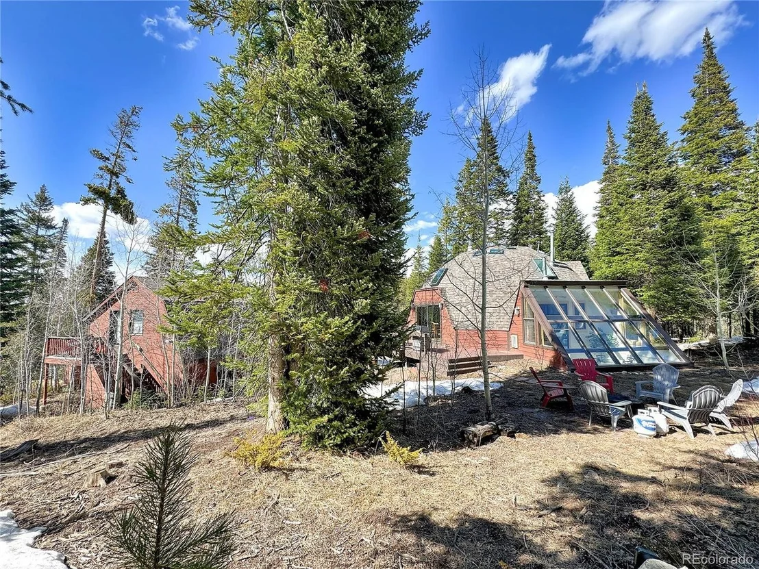 Photo of 230 Balsh Blvd