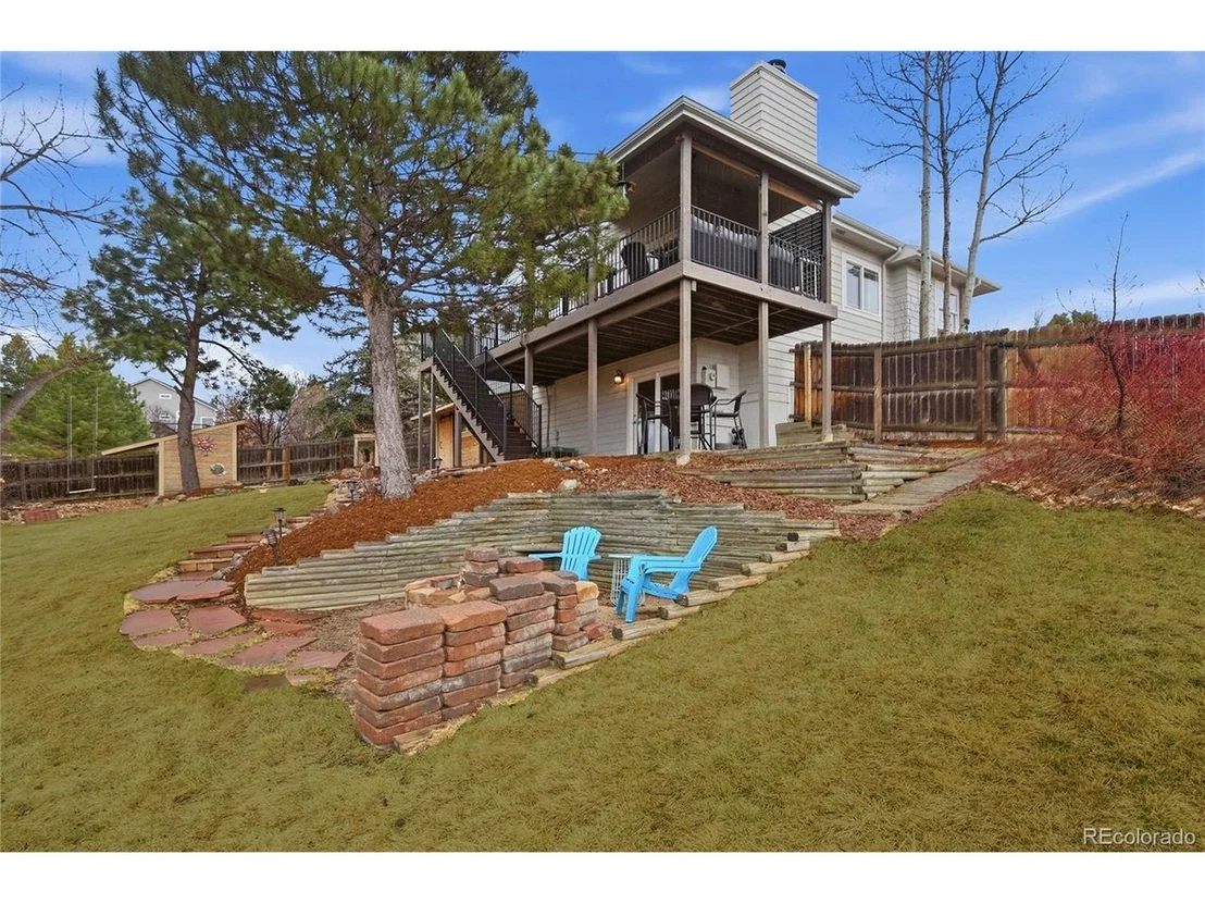 Photo of 2331 Meadows Ln