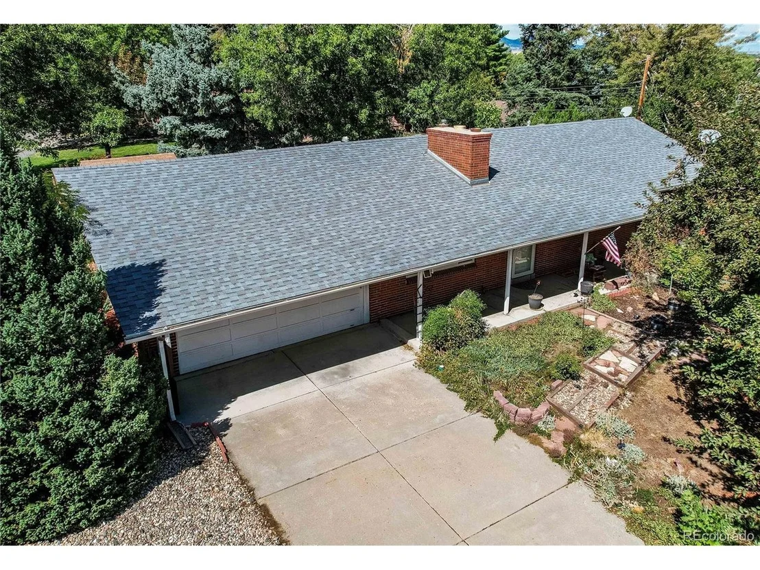 Photo of 3005 Flora Ln