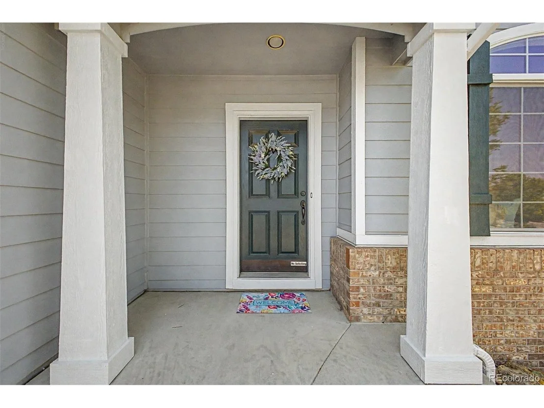 Photo of 2829 Breezy Ln