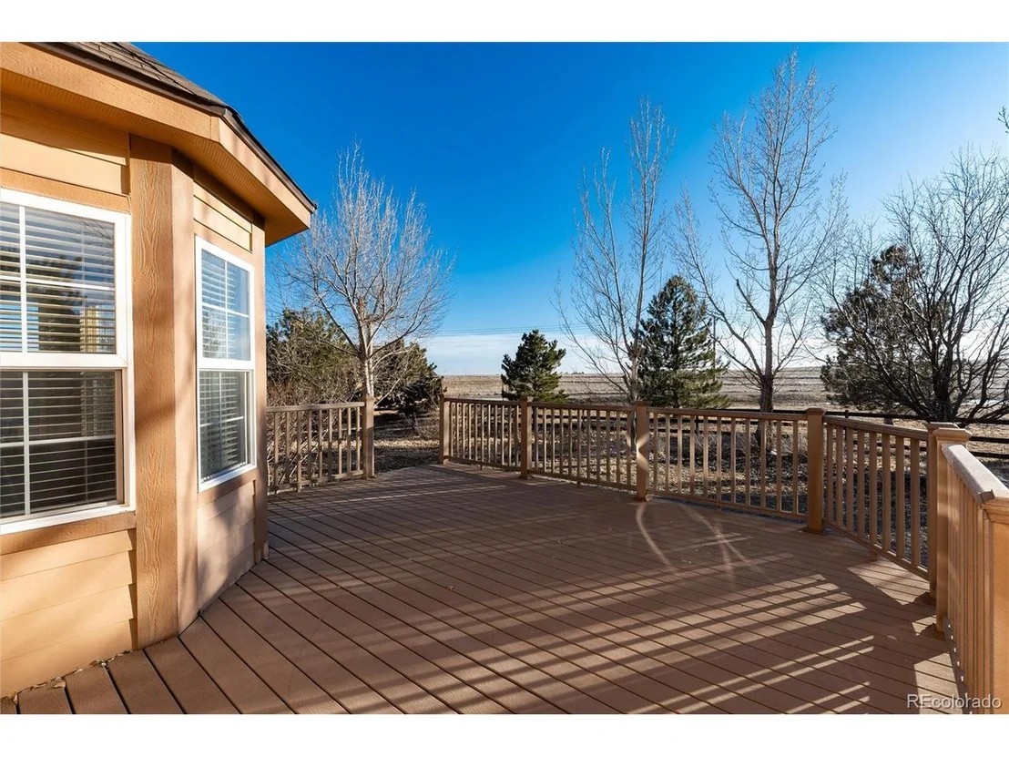 Photo of 1120 Antelope Dr W