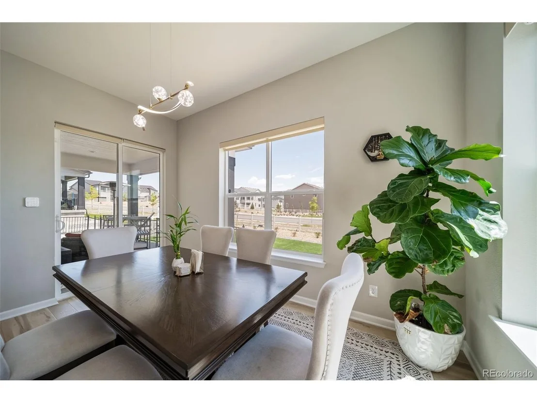Photo of 5699 Amarosa Dr