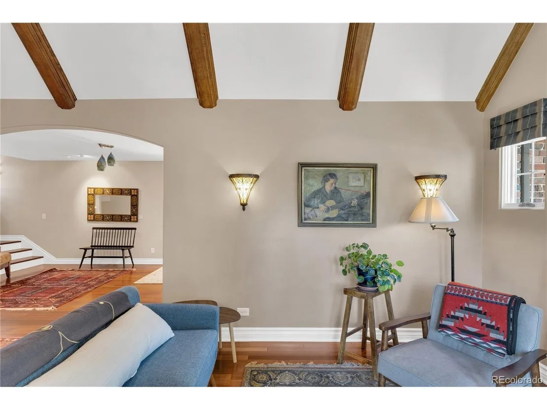 Photo of 520 Colorado Blvd