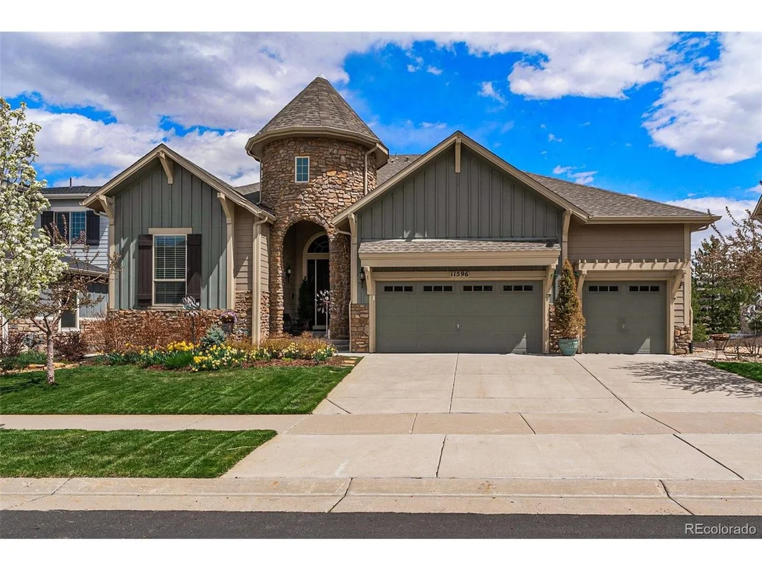 Photo of 11596 Pine Canyon Ln
