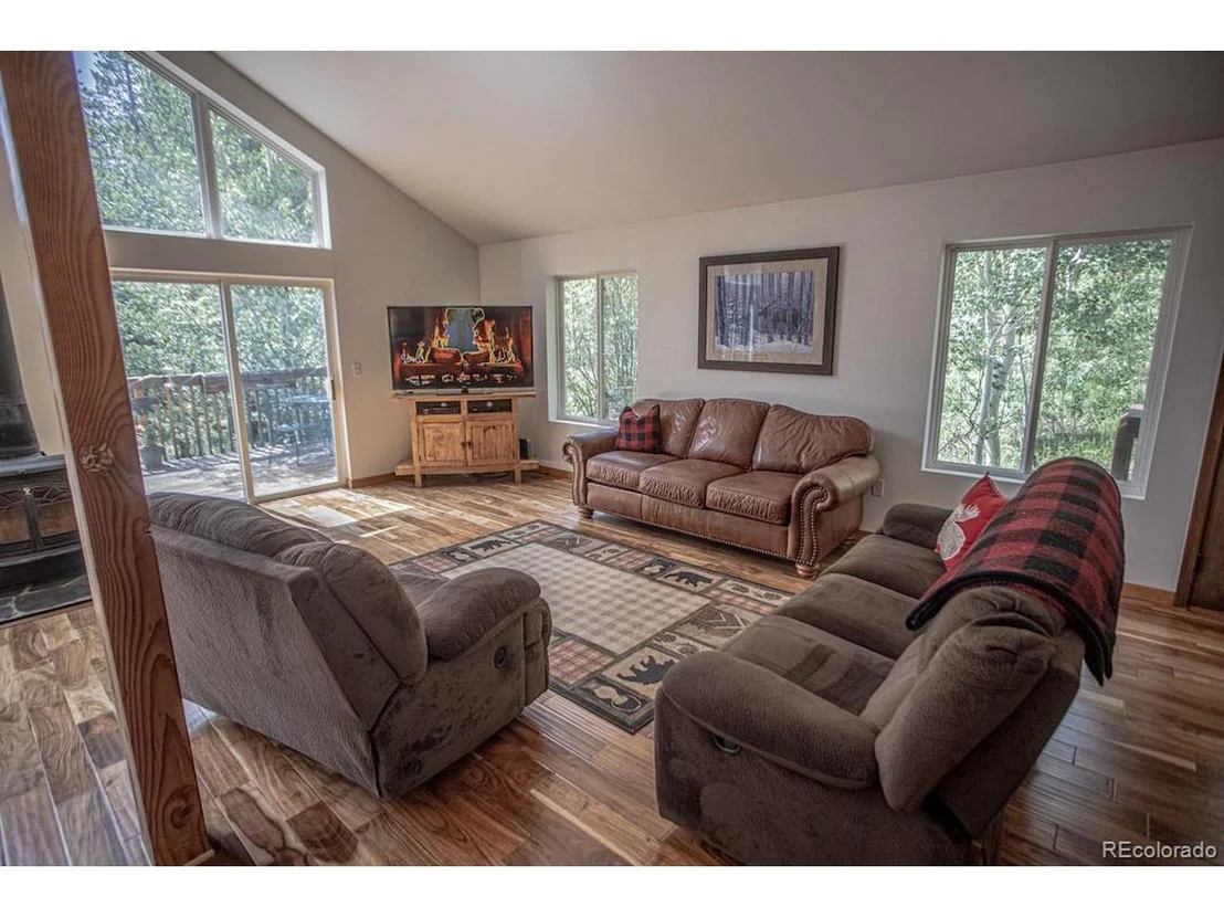 Photo of 89 W Dory Way