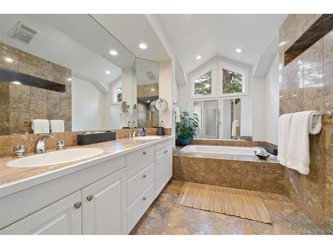 Photo of 29432 Camelback Ln