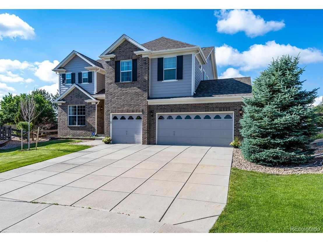 Photo of 23478 Briar Leaf Ave