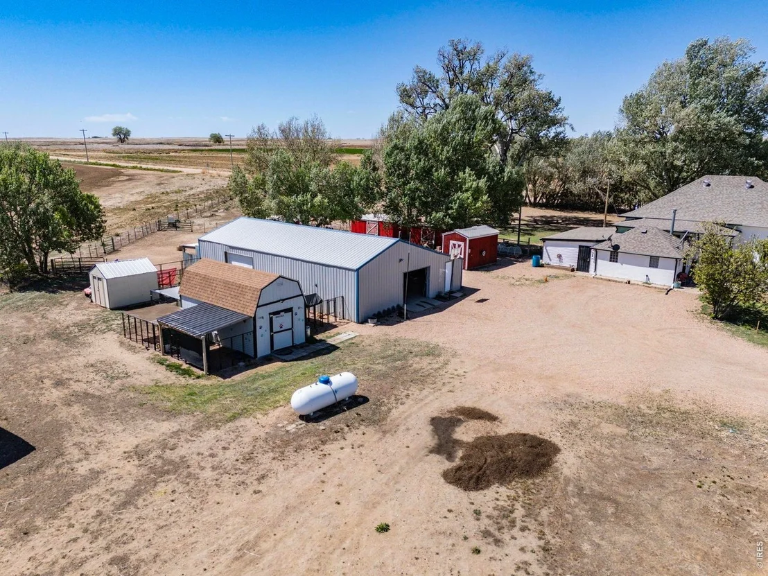Photo of 21040 County Road 44