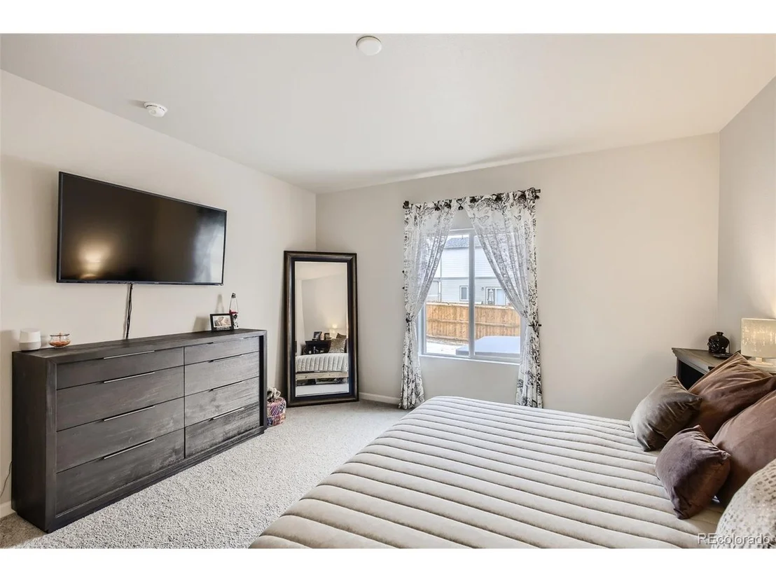 Photo of 1203 Sherman Dr