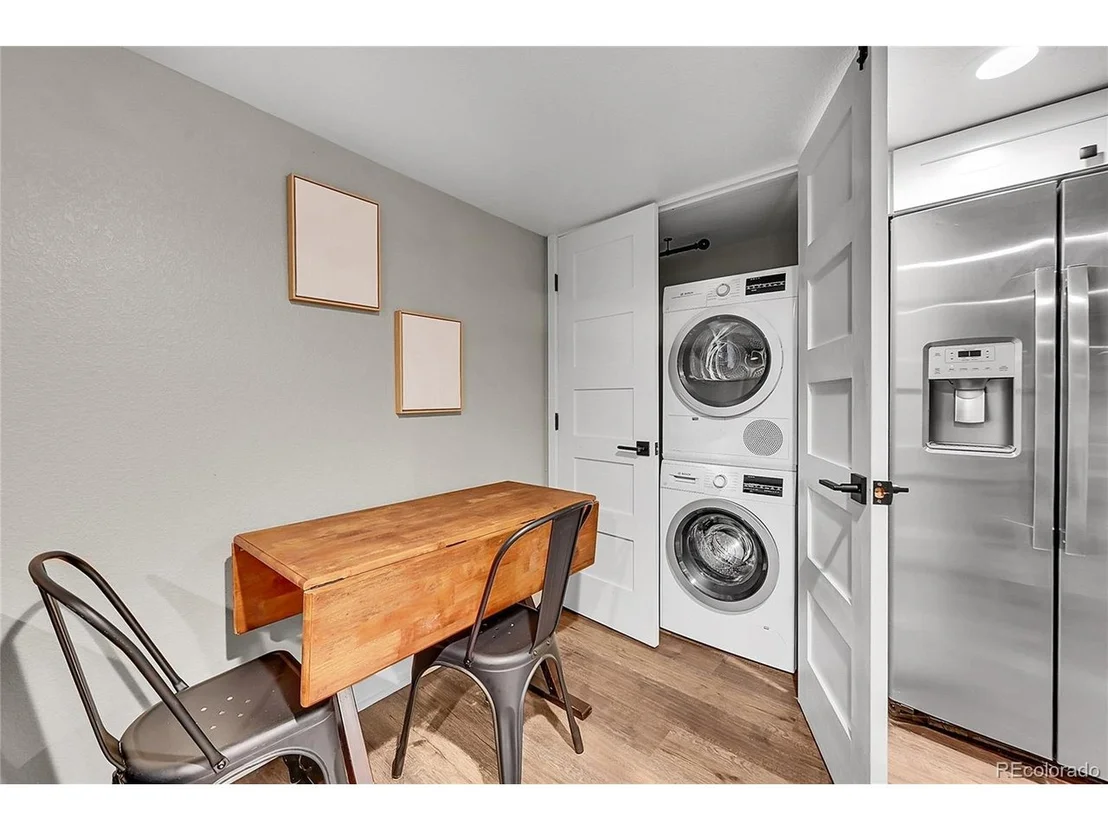 Photo of 2936 Sheridan Blvd