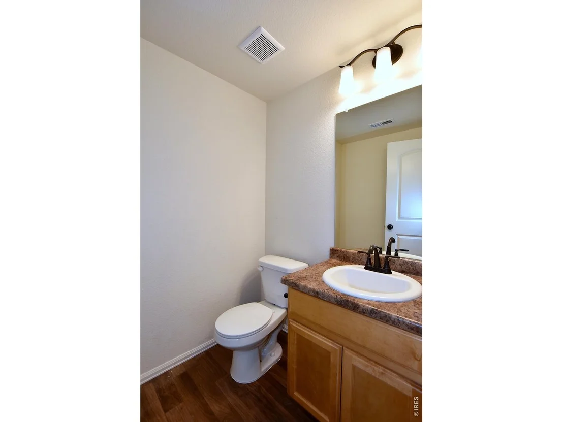 Photo of 2411 Juno Ln
