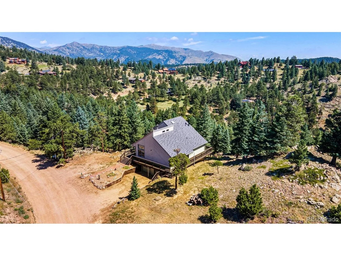 Photo of 251 Ridgeview Ln
